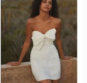 Hutch Öse Fliege Hipster Spitze romantisch Party elegant schick glammiges Minikleid - Bild 1 von 6