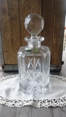 Gorgeous Bohemia Crystal Oxford Decanter – Czech Crystal 800 ml – New - Image 1 of 4