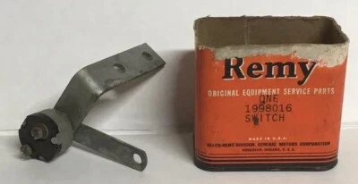 Nuevo de Lote Antiguo 1952 1953 Cadillac con transmisión sincronizada interruptor de luz de respaldo Foto 1 de 3