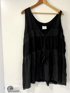 Kinga Csilla Embroidered Floral Silk Tank Top Black Size M-L - Bild 1 von 8