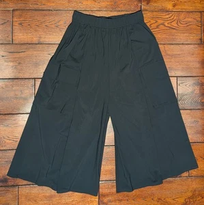 Ruti Women's The Cargo Skirt Pants in Black Wide Leg Crop Pull-on Size M/L - NWT - Picture 1 of 15