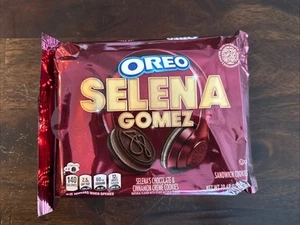 Neu Selena Gomez Oreo Cookies - Zimt Horchata Schokolade IN HANDVERSIEGELT - Bild 1 von 2