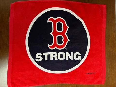 Deadstock 2013 MLB Boston Red Sox Boston Strong World Series Rally Towel NWOT Cover