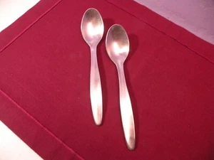 Set Of 2 Cambridge TIDEPOOL Teaspoons Satin Stainless Flatware 7" - Picture 1 of 5