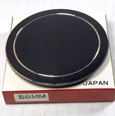 58mm Metal Front Lens Cap Screw-in 58 mm High Quality E58 Rare Japan made - Image 1 of 4