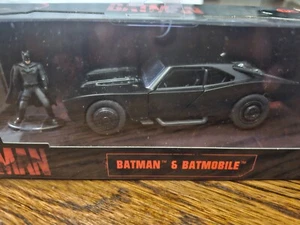 Batmobile & Batman Figure UNOPENED 1:24 JadaToys The Batman 2022 Movie DC Comics - Picture 1 of 3