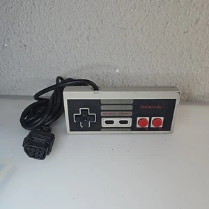 Nintendo Entertainment System Controller For NES-004 Wired AUTHENTIC OEM - Picture 1 of 3