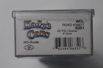Kadee Cars HO scale 6351 - 50' PS-1  Boxcar 9' Door ACL #35877 - Image 1 of 4