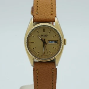 Seiko Quartz Women's Watch 26MM Steel/Gold Vintage Nice Condition Date S054 - Picture 1 of 9