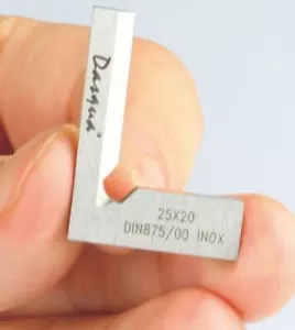 Dasqua 90′ Beveled Edge Engineers Square 25mm x 20mm 9111-1102 - Bild 1 von 4