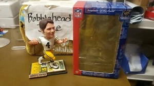 NIB FOCO BRETT FAVRE GREEN BAY PACKERS BOBBLEHEAD TICKET BASE 8" WHITE #ED/5004 - Picture 1 of 4