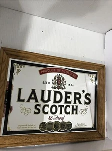 Espejo pub escocés Lauder's 13" x 18" roble enmarcado (11-PRT-5) - Imagen 1 de 3