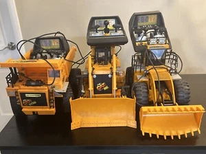 1987 Vintage Caterpillar The Cat 777B D9L 992 Remote Control Orange Trucks 1:20 - Picture 1 of 8
