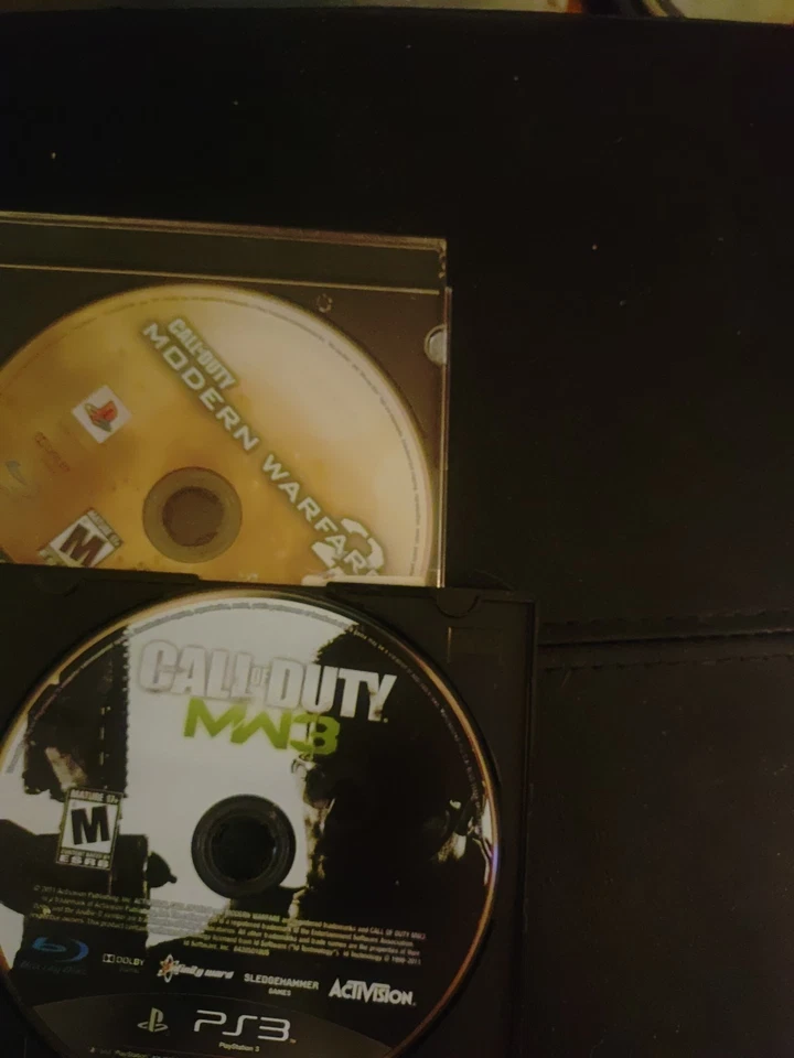 Call of Duty: Modern Warfare 2 (PlayStation 3, 2009) - Image 1 of 1