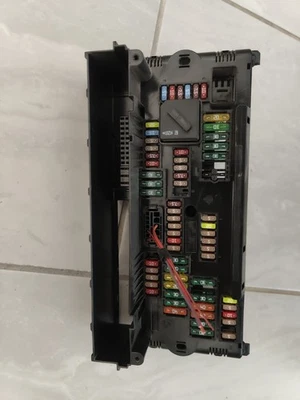 2011 BMW 5 Series 535I POWER DISTRIBUTION FUSE BOX 9210861 01 OEM - Image 1 of 4