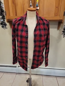 Eddie Bauer Classic Fit Flannel Shirt Mens Sz M Red Tartan Long Sleeve Button Up - Picture 1 of 9