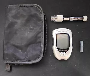 TRUERESULT TRUE RESULT BLOOD GLUCOSE METER GLOCOMETER NIPRO DIAGNOSTICS W/ CASE - Picture 1 of 3