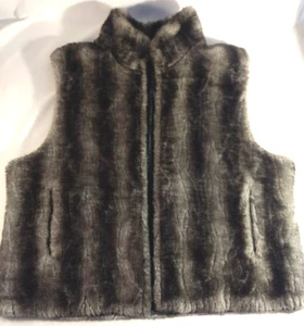 Bill Blass Blassport Women's Vest Faux Fur Reversible Black & Gray Size X Large - Picture 1 of 6