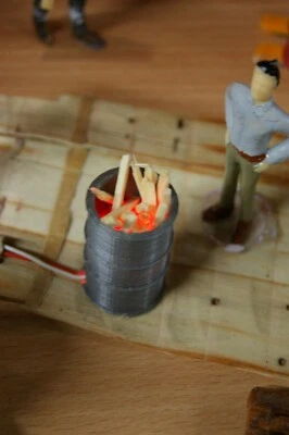 brennendes Fass mit LED Feuer / Flackerlicht passend für Spur G / LGB DIY 1:22.5 - Bild 1 von 4