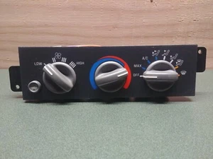 94 95 96 Pontiac Firebird Trans Am AC A/C Temperature Climate Control Heater - Picture 1 of 6