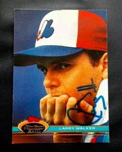 LARRY WALKER HOF AUTOGRAPHED SIGNED 1991 TOPPS STADIUM CLUB BASEBALL CARD - Picture 1 of 2