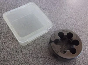 New 10T746 HSS Adj Thread Die, 1 In, 1/2 In, 13 Pitch (F44F) - Picture 1 of 4