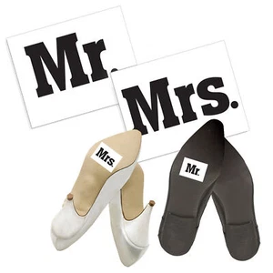 2 Schuhaufkleber Hochzeit 4,5x3,5cm mit Aufschrift Mr. und Mrs. Schuhsticker - Bild 1 von 3