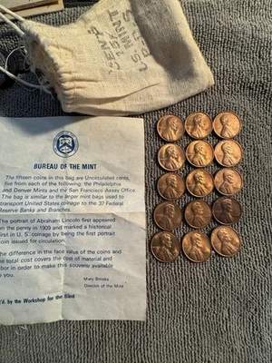 1973 Bureau of the Mint 15 Uncirculated Lincoln Cents with Bag P, D, S - Image 1 of 3