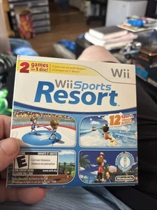 Wii Sports & Resort (Nintendo Wii 2009) 2 Spiele mit Hülle mit Handbuch Multiplayer - Bild 1 von 6