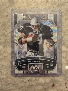 2024 Topps Resurgence Bo Jackson #76 refractor de sobretensión/125 - Imagen 1 de 2