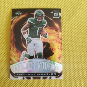 2022 Panini Donruss Optic Ahmad Sauce Gardner Red Hot Rookies Holo Prizm (RC)  - Bild 1 von 6