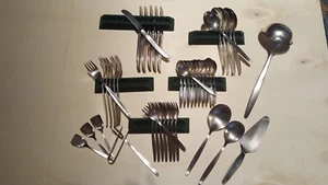 WMF Silberbesteck Stockholm 46 Teile, gebraucht, 6 Personen und vieles mehr - Bild 1 von 12