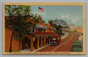 Brownsville Texas EE. UU. Casa personalizada y puente de puerta mirando hacia México - Imagen 1 de 2