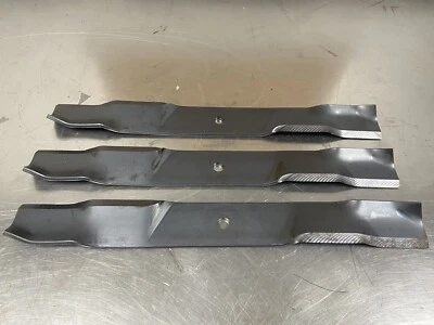 Hojas de mantillo Ferris OEM 5103305S para cubiertas de 61" Foto 1 de 4