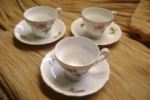 3er SET - VINTAGE CROWN M, ROSEMARIE JAPAN ROSA MOOS ROSE DEMITASSE TASSE & UNTERTASSEN - Bild 1 von 12