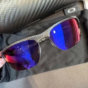 Oakley Carbon Blade Polarized OO9174-02 Men's Sunglasses New - Picture 1 of 9