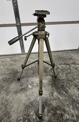 Vintage Sunset Model GD-3000 Camera Tripod With Pan Tilt Head Used - Image 1 of 4