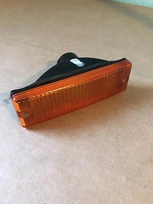 Jaguar XJS 1990 parachoques delantero inferior luz montada V12 (1E) Foto 1 de 4