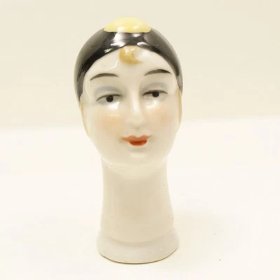 Mezza bambola Pierrot Half Doll Pincushion Stile Art Deco Stile Art Nouveau Porc - Immagine 1 di 4
