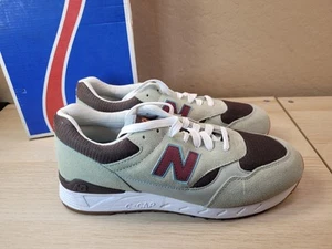 New Balance 496 Urban Outfitters Walking Shoes Sneakers Mens 9 D - Picture 1 of 11
