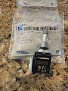 C8 2020-2024 CHEVROLET CORVETTE TPMS SENSOR - 13529771 - GENERAL MOTORS - Picture 1 of 4