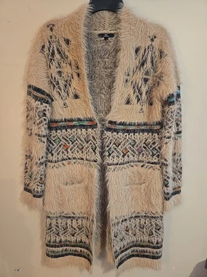 Cárdigan MM By My Michelle Beige Azteca Occidental Con BOLSILLOS. Mediano nunca usado Foto 1 de 4