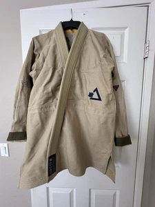 UACTP by Vanguard Jiu Jitsu Gi A2 Khaki. Neu ohne Etikett (nur die Jacke) schwer, dick - Bild 1 von 13