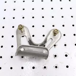 SOPORTE DE MONTAJE PARA SERVOMOTOR ARCTIC CAT XF 6000 2015 4706-845 - Imagen 1 de 8