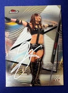 WWE KAIRI SANE Signed 2022 Topps Finest Card - Picture 1 of 1