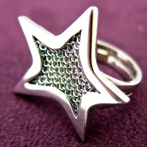 Adami & Martucci Silver Mesh Star Ring - Picture 1 of 7