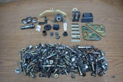 1991 年本田 GOLDWING INTERSTATE GL1500 MISC 身体框架硬件 — 第 1/4 张图片