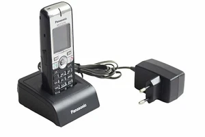 Panasonic KX-TCA275 / DECT-Mobilteil + Ladeschale (optische Mängel) - Bild 1 von 1