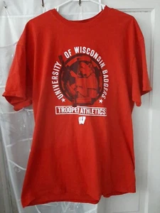 T-Shirt Star Wars Wisconsin Dachse Herren XL rot Universität Trooper Leichtathletik - Bild 1 von 3
