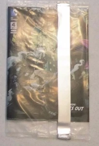 Batman V. Superman Dawn of Justice #4 Factory Sealed Comic NM/MT Cereal Promo!!! - Picture 1 of 1